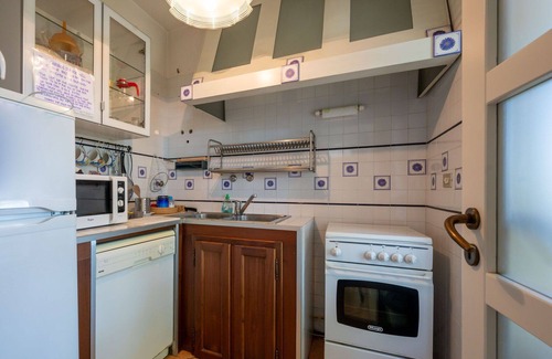 San Damiano dʼAsti Villa | Cosy apartment in villa for 6 people with WIFI, pool, TV, patio and pets allowed