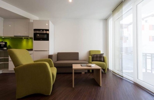 Saas Almagell Apartment | Cosy apartment for 6 guests with hot tub, WIFI, TV and balcony