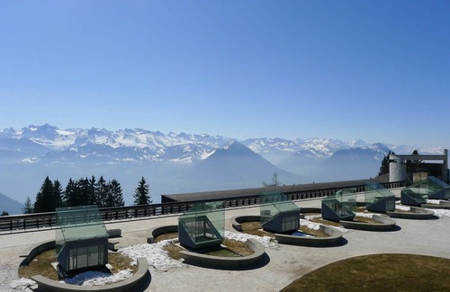 Rigi Kaltbad Apartment | Cosy apartment for 3 people with WIFI, TV, balcony and panoramic view