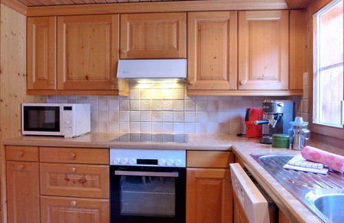 Meiringen Apartment | Cosy apartment for 2 people with WIFI, patio, panoramic view and parking