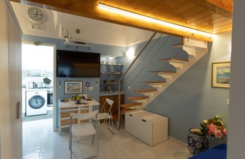 Minori Apartment | Cosy apartment for 3 guests with WIFI, A/C, TV and patio