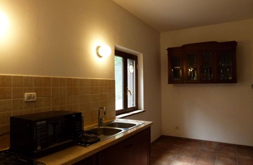 Fornole Apartment | Cosy apartment for 3 people with pool, A/C, WIFI, TV, panoramic view and parking