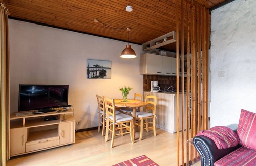 Friedrichskoog Apartment | Cosy apartment for 4 people with WIFI, TV, terrace and parking