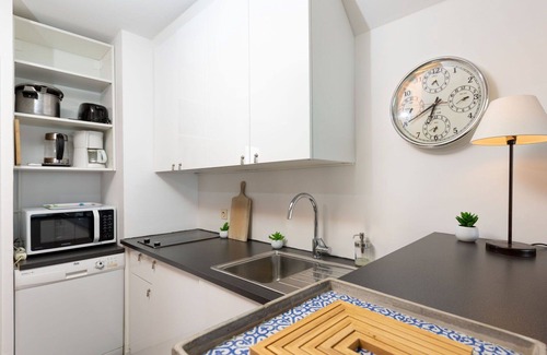 Lancieux Apartment | Cosy apartment for 4 guests with WIFI and balcony
