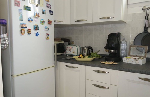 Savena Apartment | Cosy apartment for 4 guests with A/C, WIFI, TV, balcony and parking