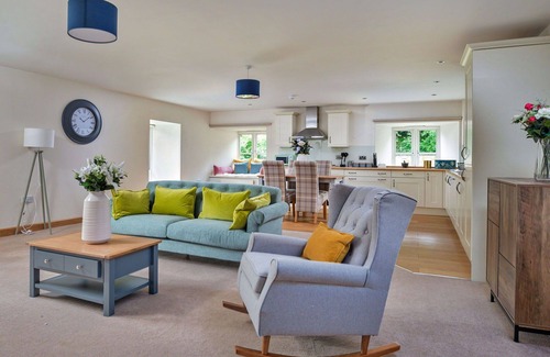 Thornton Dale Apartment | Cosy apartment for 4 people with WIFI and pets allowed