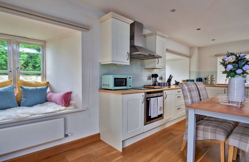 Thornton Dale Apartment | Cosy apartment for 4 people with WIFI and pets allowed
