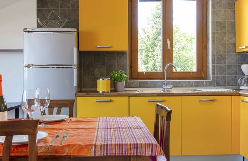 Domaso Apartment | Cosy apartment for 4 guests with WIFI, TV and terrace