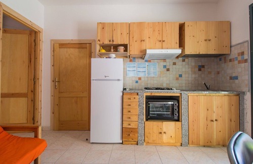 La Caletta Apartment | Cosy apartment for 4 people with WIFI, TV and terrace