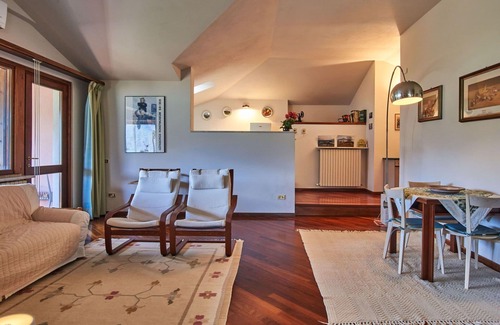 Musso Apartment | Cosy apartment for 5 guests with A/C, WIFI, balcony and parking
