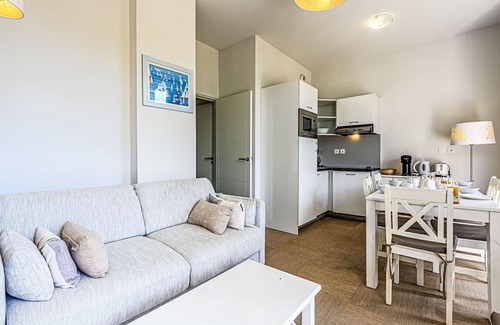 Baden Apartment | Cosy apartment for 5 people with pool, WIFI, TV and parking