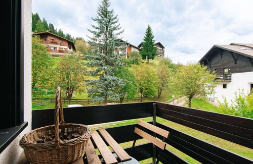 Moena Apartment | Cosy apartment for 5 people with WIFI, TV, patio and parking