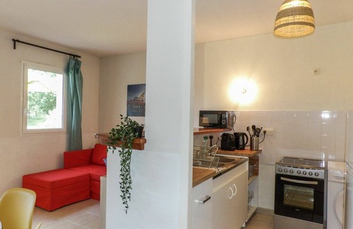 Bias Apartment | Cosy apartment for 5 people with pool, WIFI, TV, terrace and pets allowed