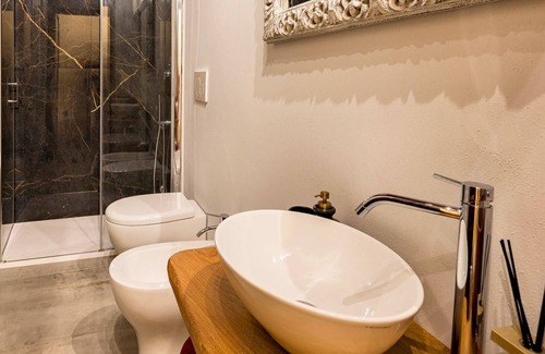 Pieve al Bagnoro Apartment | Cosy apartment for 6 guests with WIFI, A/C, pool, TV, pets allowed and parking