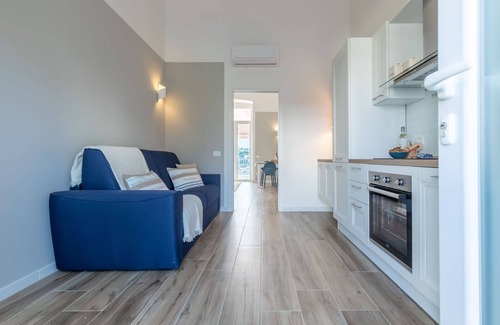 Bisceglie Apartment | Cosy apartment for 6 guests with WIFI, A/C, TV, terrace and panoramic view