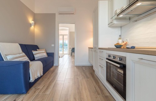 Bisceglie Apartment | Cosy apartment for 6 guests with WIFI, A/C, TV, terrace and panoramic view