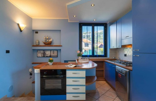 Piani-Ciapin Apartment | Cosy apartment for 6 guests with A/C, WIFI, pool, TV, terrace, pets allowed and parking