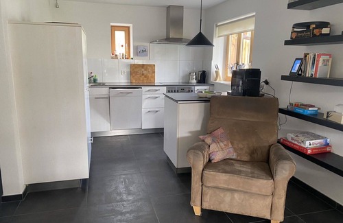 Grisons Apartment | Cosy apartment for 8 guests with WIFI, TV and balcony