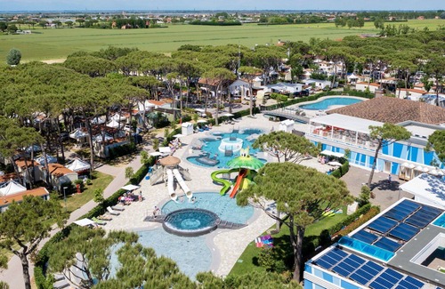 Cavallino-Treporti Apartment | Cosy apartment for 8 guests with A/C, WIFI, TV and patio