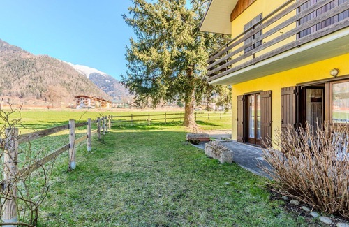Pinzolo Apartment | Cosy apartment for 8 people with TV and panoramic view