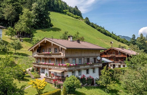 Hippach-Schwendberg Apartment | Cosy apartment for 8 people with WIFI, TV and patio