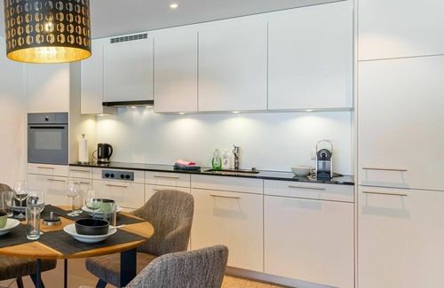 Blausee Apartment | Cosy apartment for 4 people with WIFI, TV, balcony and panoramic view