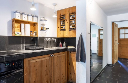 Noville Apartment | Cosy apartment for 3 guests with WIFI, patio and pets allowed