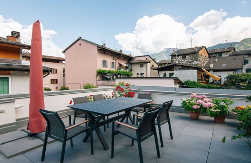 Caldonazzo Apartment | Cosy apartment for 4 people with WIFI, TV, patio and pets allowed
