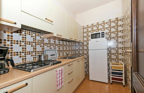 Frader Apartment | Cosy apartment for 7 people with pool, WIFI, TV and terrace
