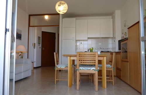 Riva Ligure Apartment | Cosy apartment for 4 guests with WIFI, balcony and parking