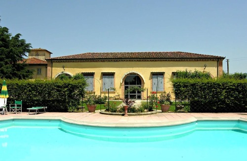 Scarperia e San Piero Villa | Cosy apartment in villa for 6 people with WIFI, pool, TV, panoramic view and parking