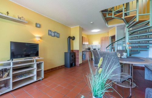 Zandt House | Cosy apartment in villa for 6 guests with WIFI, TV, terrace and pets allowed