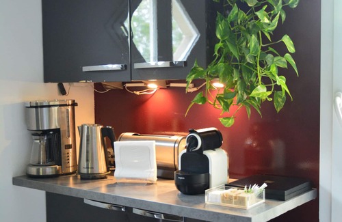 Lognes Apartment | Cosy apartment, very quiet between Paris and EuroDisney, 300 m from RER A station