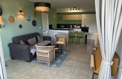 La Savane Apartment | Cosy Apt on friar’s bay SxM . 2 min to the Friar’s Bay beach ,restaurants