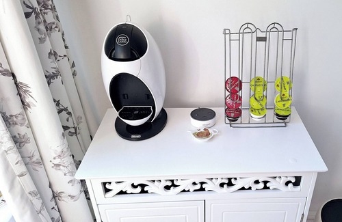 Axminster Apartment | Cosy Axminster Studio with Extra Beds