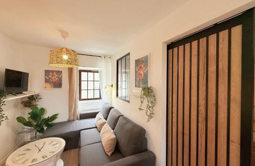 Centre Ville Apartment | Cosy Azur & Corail - 2CH - Proche de Verdun