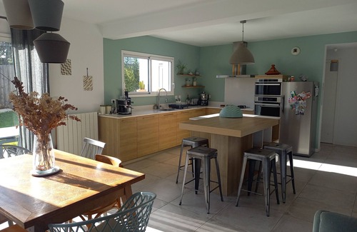Behobie House | COSY, BRIGHT HOUSE, IDEAL LOCATION