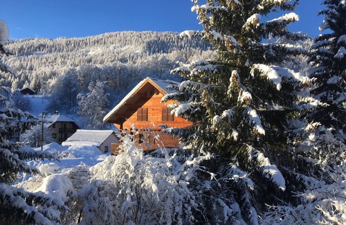 Puy-Saint-Vincent Ski Chalet | Cosy chalet at the foot of the slopes