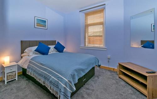 Lossiemouth House | Cosy Cottage Close to East Beach, Shops, Restaurants and RAF base