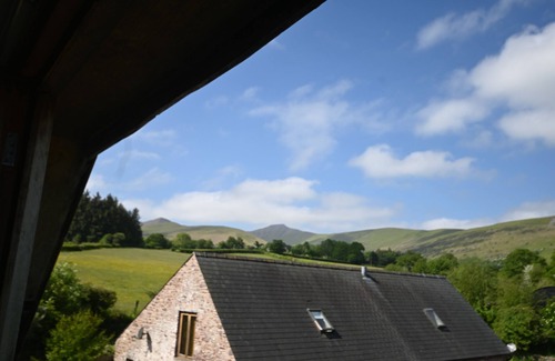 Brecon House | Cosy Cottage in heart of the Brecon Beacons National Park.