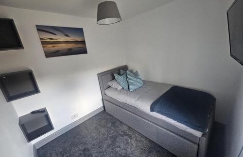 Garndolbenmaen House | cosy cottage in snowdonia