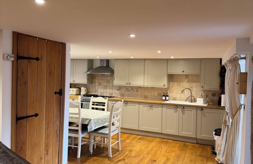 West Runton Cottage | Cosy cottage in west runton, close to the beach, pet friendly