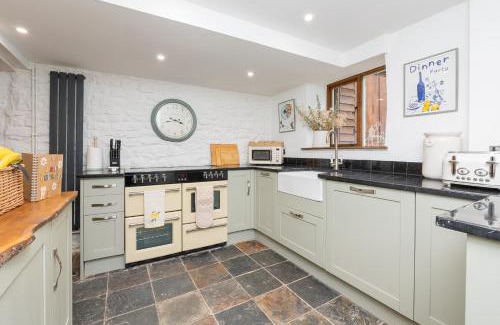 Saltford House | Cosy cottage on outskirts of Bath