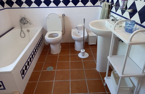 Obidos House | Cosy cottage with private courtyard. Very close to the medieval town, Obidos.