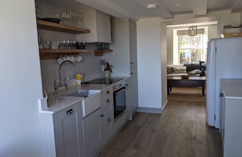 St. Agnes House | Cosy Cottage with stunning Sea/Sunset view.