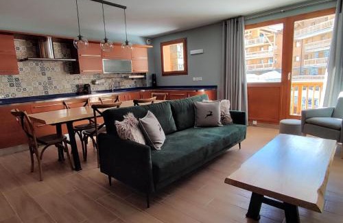 Les Almes Apartment | COSY EDEN SKI - Luxueux appartement T4 skis aux pieds à Tignes 2100
