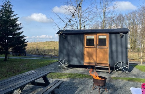 Higher Walton RV Rental | Cosy En-suite Shepherd Huts in beautiful wooded area.