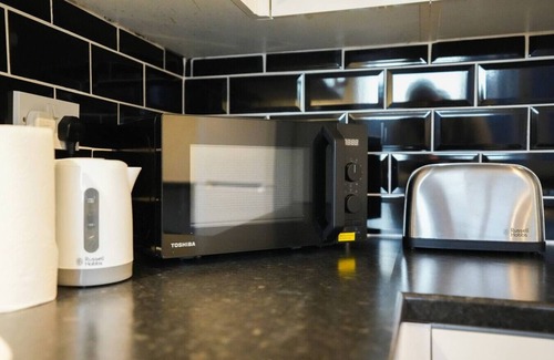 Doncaster House | Cosy Ensuite Room 1 (self check-in) Doncaster