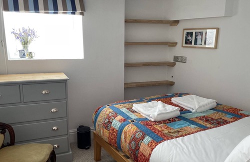 Flushing House | Cosy family cottage in the heart of Flushing, Cornwall