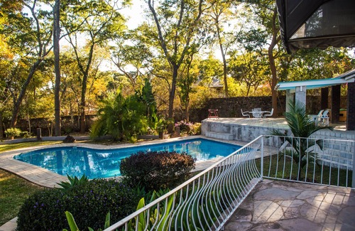 Harare House | Cosy Family Home in glen Lorne